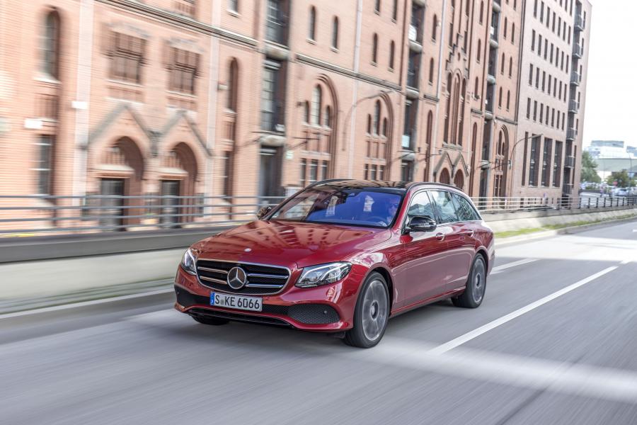  Mercedes-Benz E220 d Avantgarde Line Estate 2016 года  (фото 20 из 26)